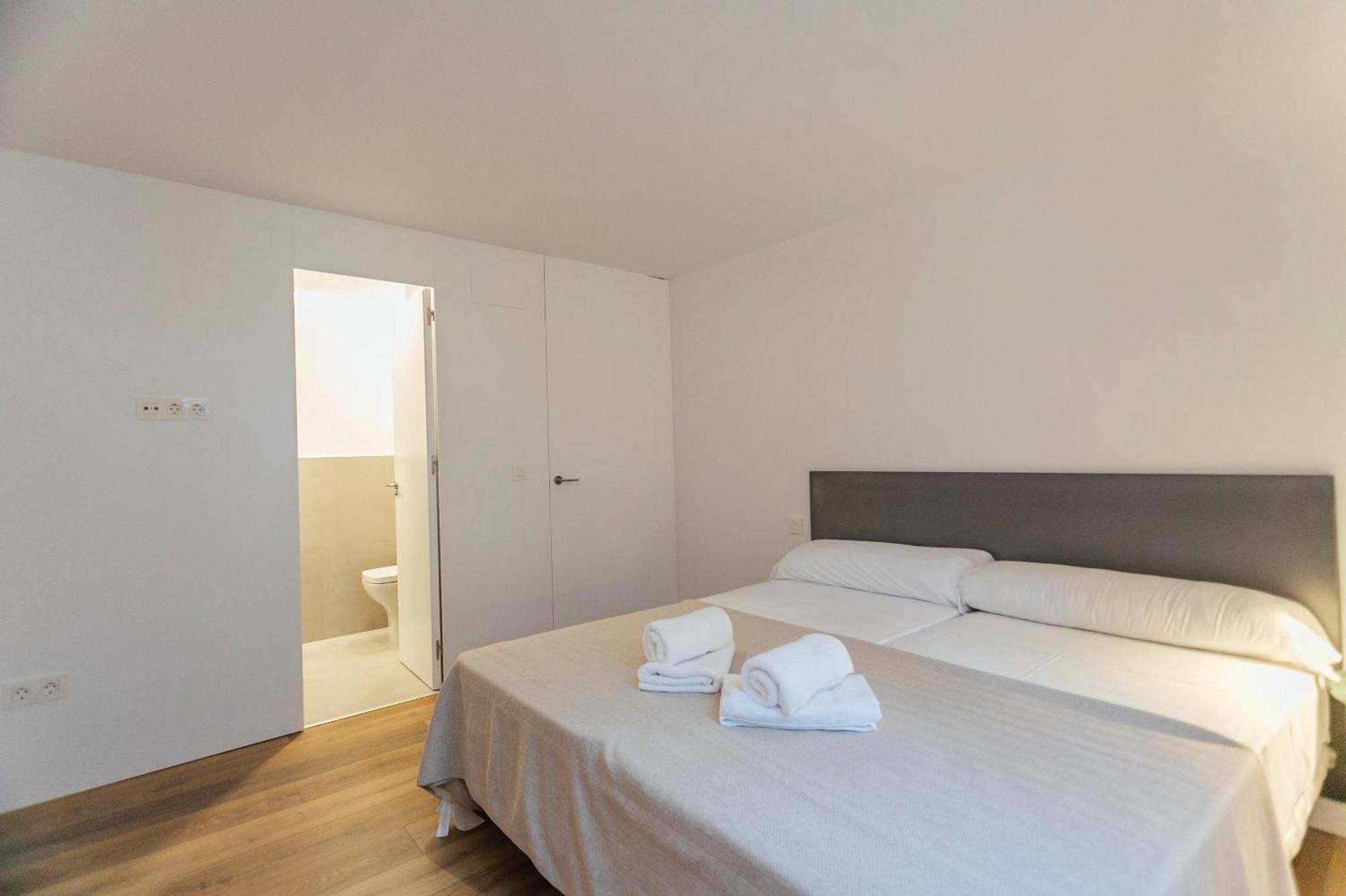 Decorated And Renovated- 2Bd 2Bth- Center Apartment Севиля Екстериор снимка
