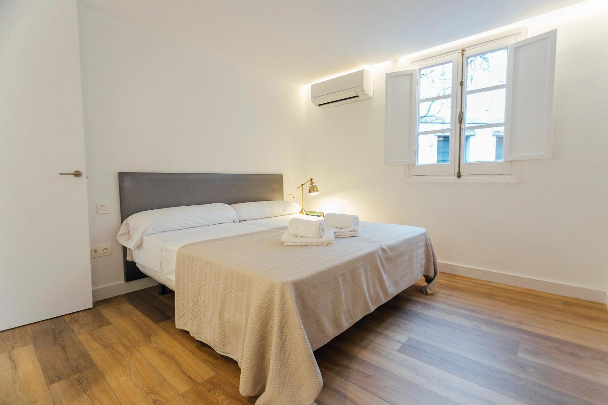 Decorated And Renovated- 2Bd 2Bth- Center Apartment Севиля Екстериор снимка